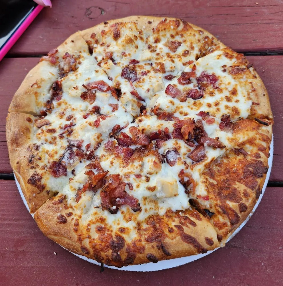 Chicken Bacon Ranch Pizza